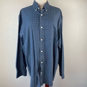 Duluth Trading Company Button Down Shirt Size L EUC